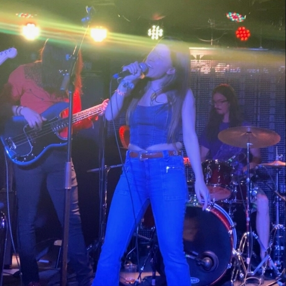 Meet your Posher, eclecticgoat - Picture 4 of 7